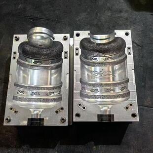 供应半自动PET塑料吹瓶模具管坯模具瓶装水瓶一次性桶吹瓶模具