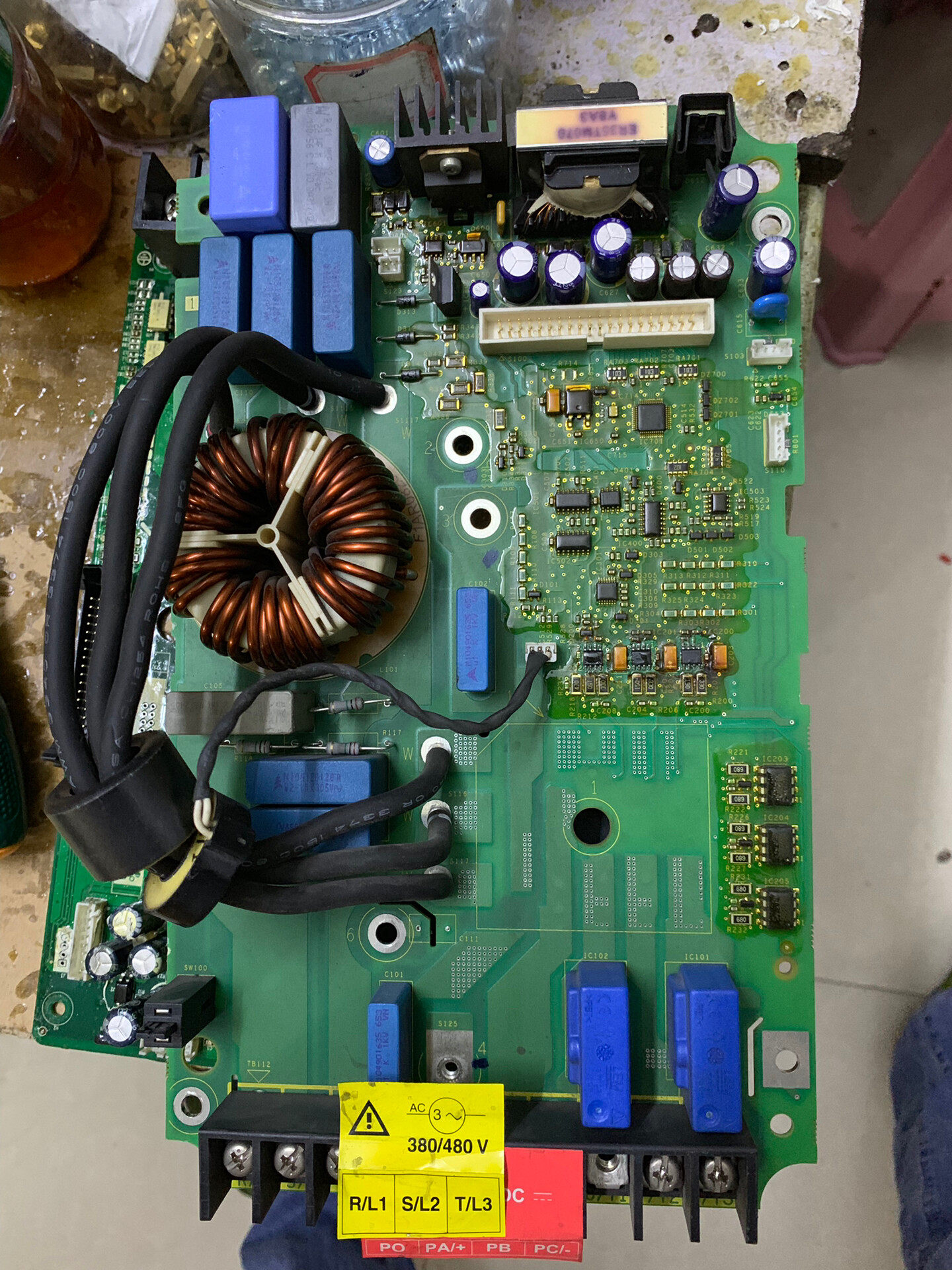 施耐德71  61  5.5-7.5驱动板