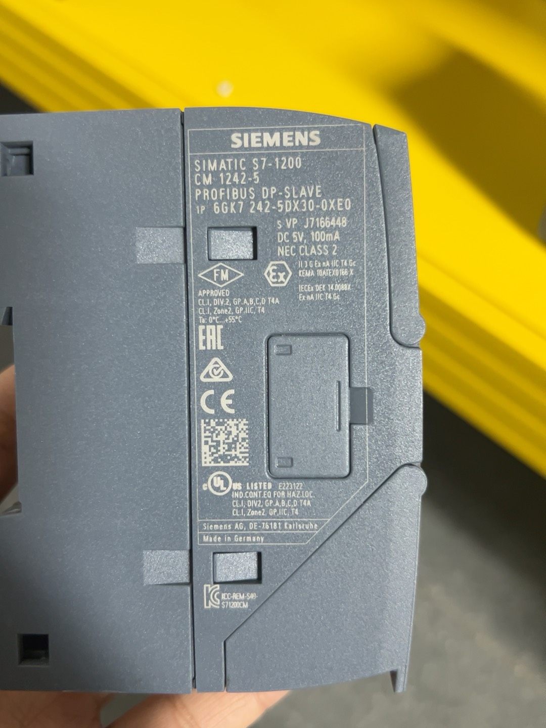 6GK7242-5DX30-0XE0   全新原装未拆封 二