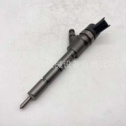 挖掘机装载机配件6271-11-3100喷油器130-8 4D95 0445110307电喷