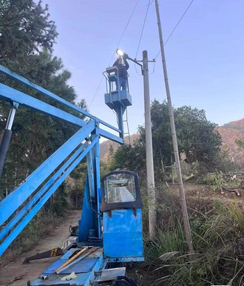 1月2日邵阳【资产处置】蜘蛛式高空作业车1台作业高度14米功能正常网络拍卖公告