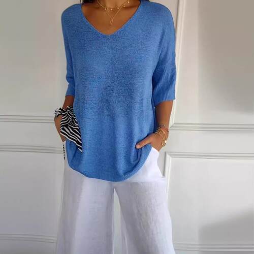 Knitted sweater with slimming collar, women's base