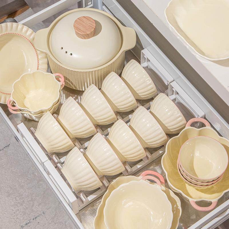 可爱奶油风陶瓷餐具套装网红家用少女心全套碗具釉下彩碗盘碟组合