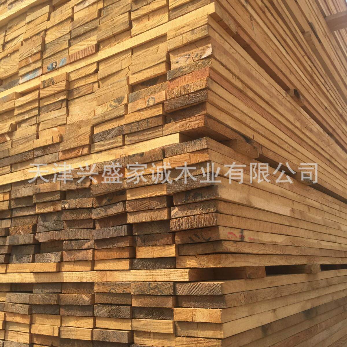 厂家现货直发 工程专用落叶松规格大板 架板 跳板 木方木工实木板
