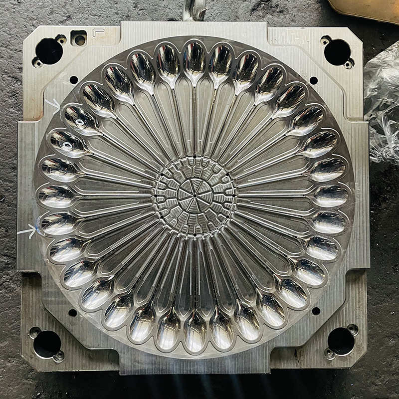 生产定做餐具模具一次性勺子叉子模具开模注塑精密塑料磨具厂加工