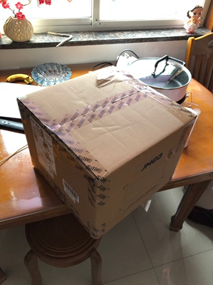 [细节对比]极米和小米投影仪对比哪个好?优点和缺点全评测