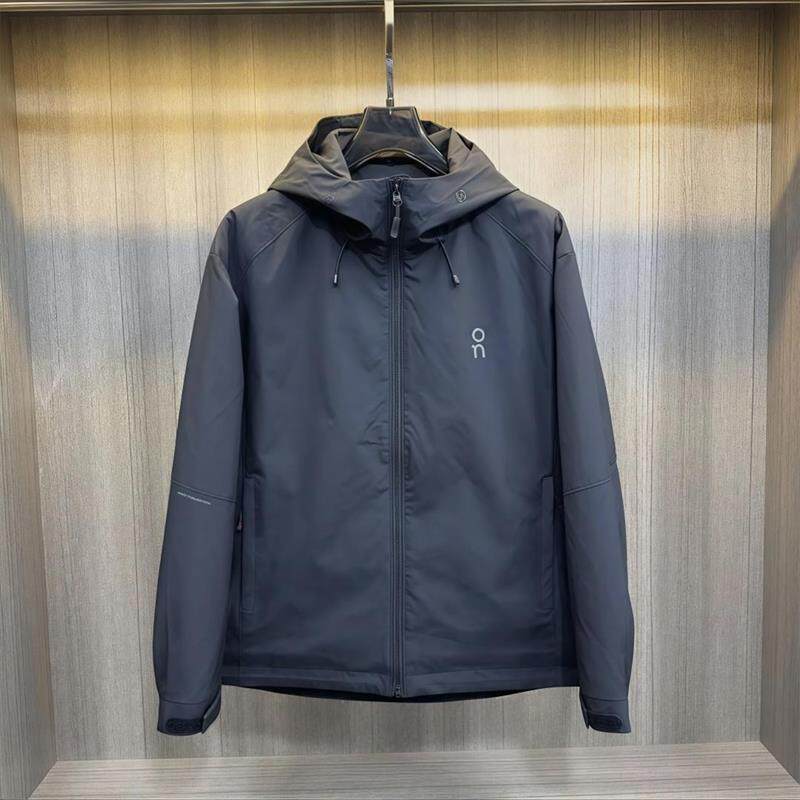 高端连帽冲锋衣外套男士2025新款爆款春秋季休闲户外防风夹克男款