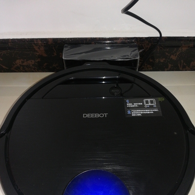 科沃斯dg70和石头S51扫地机器人哪个好，优缺点区别是？