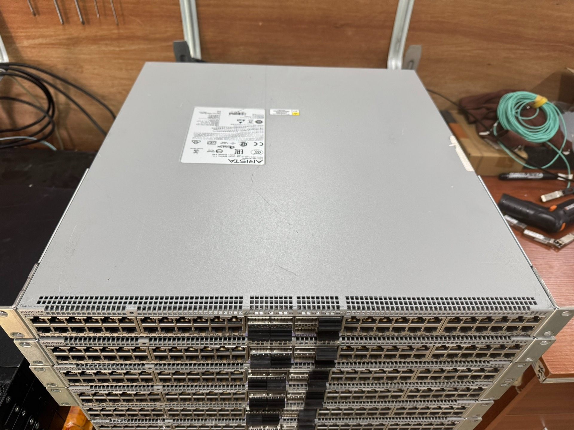 Arista  DCS-7050TX3-48C8 48口万兆