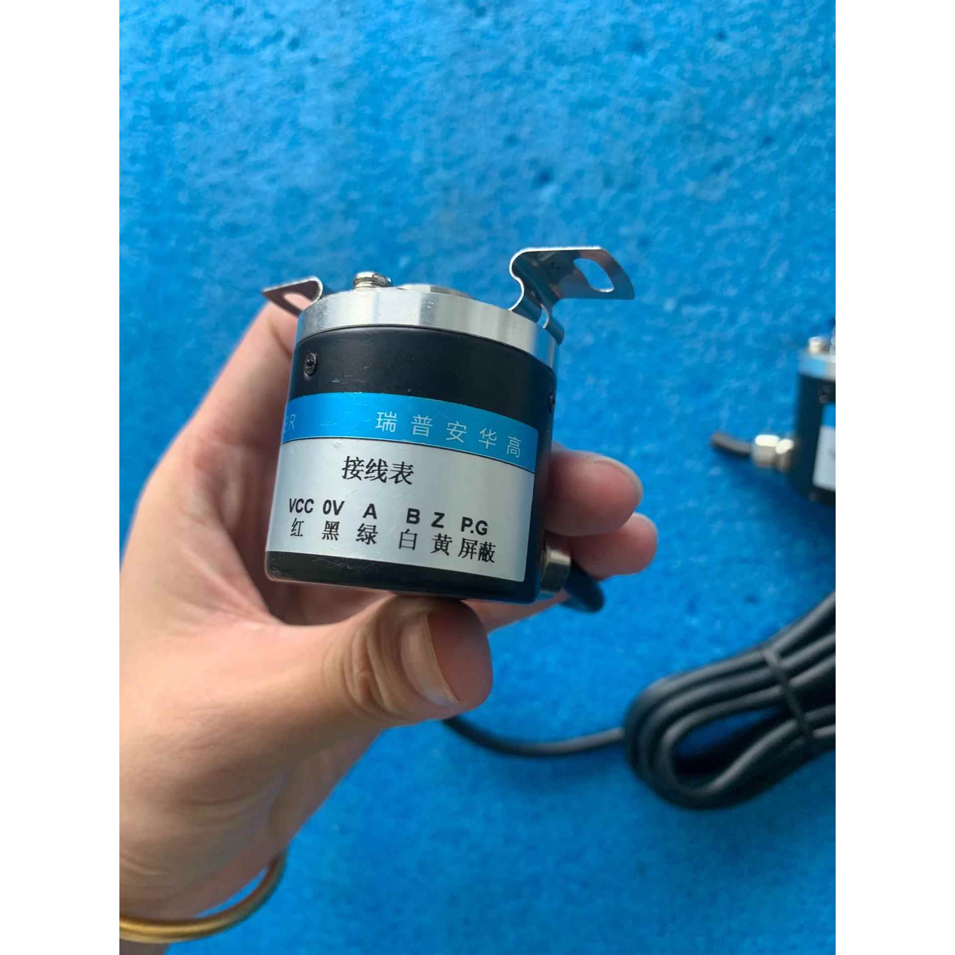 瑞普安华编码器WF38K-100BM-G5-24F，议价