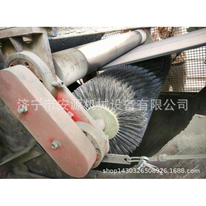 毛刷清扫器 皮带输送机毛刷清扫器 无动力毛刷清扫器长期供应