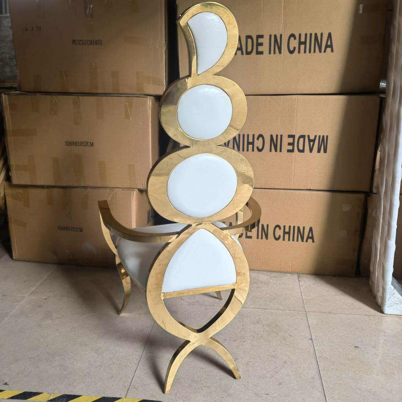 不锈钢餐椅 现代简约镀钛金皮餐椅 宴会椅 靠背雕花