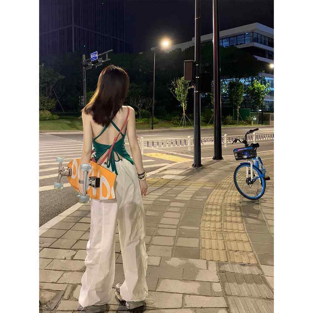 多巴胺穿搭绿色小吊带背心女夏季外穿带胸垫露背甜辣无袖绑带上衣