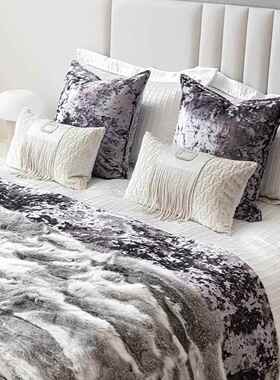 法式轻奢紫色别墅床品套件样板间高端陈列软装用床上抱枕床旗组合