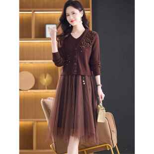 网纱针织连衣裙女两件套春秋季2025新款小个子妈妈毛衣打底套装裙