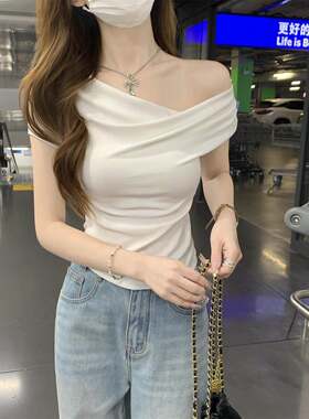 斜肩短袖t恤女夏季2025新款衣服巨好看的夏装夏天短款小众上衣