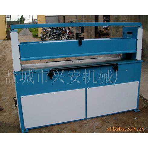 厂家供应大量液压平面XCLP2裁断机