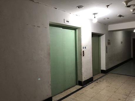 世纪大厦3层75处房产