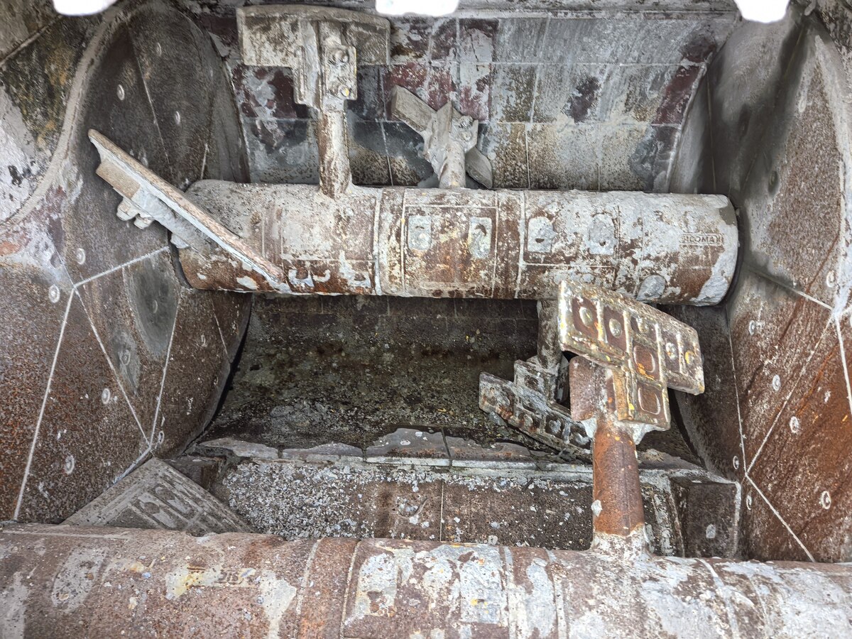 5月7日咸阳2019年产永兴气动4仓60搅拌站一套网络拍卖公告