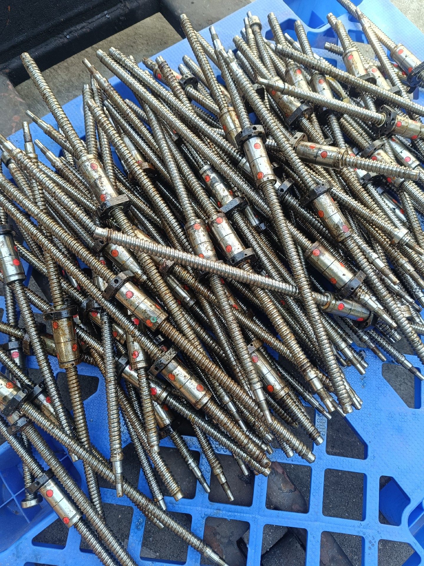 精雕机丝杠/精雕机滚珠丝杆/精雕滚珠螺杆1605丝杆长570