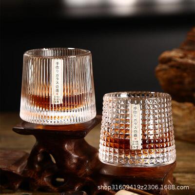 创意日式旋转酒杯新款威士忌酒杯水晶玻璃不倒翁杯网红啤酒杯出口
