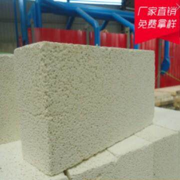 河南新密耐火材料厂家生产制作刚玉莫来石耐火砖、再烧结刚玉砖