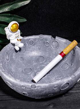 北欧ins潮流个性宇航员烟灰缸台球馆吸烟区桌面创意装饰摆件收纳