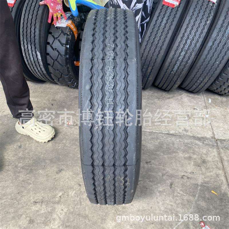 供应朝阳700 750 650R16 LT AZ630花纹全钢丝轻型载重卡货车轮胎