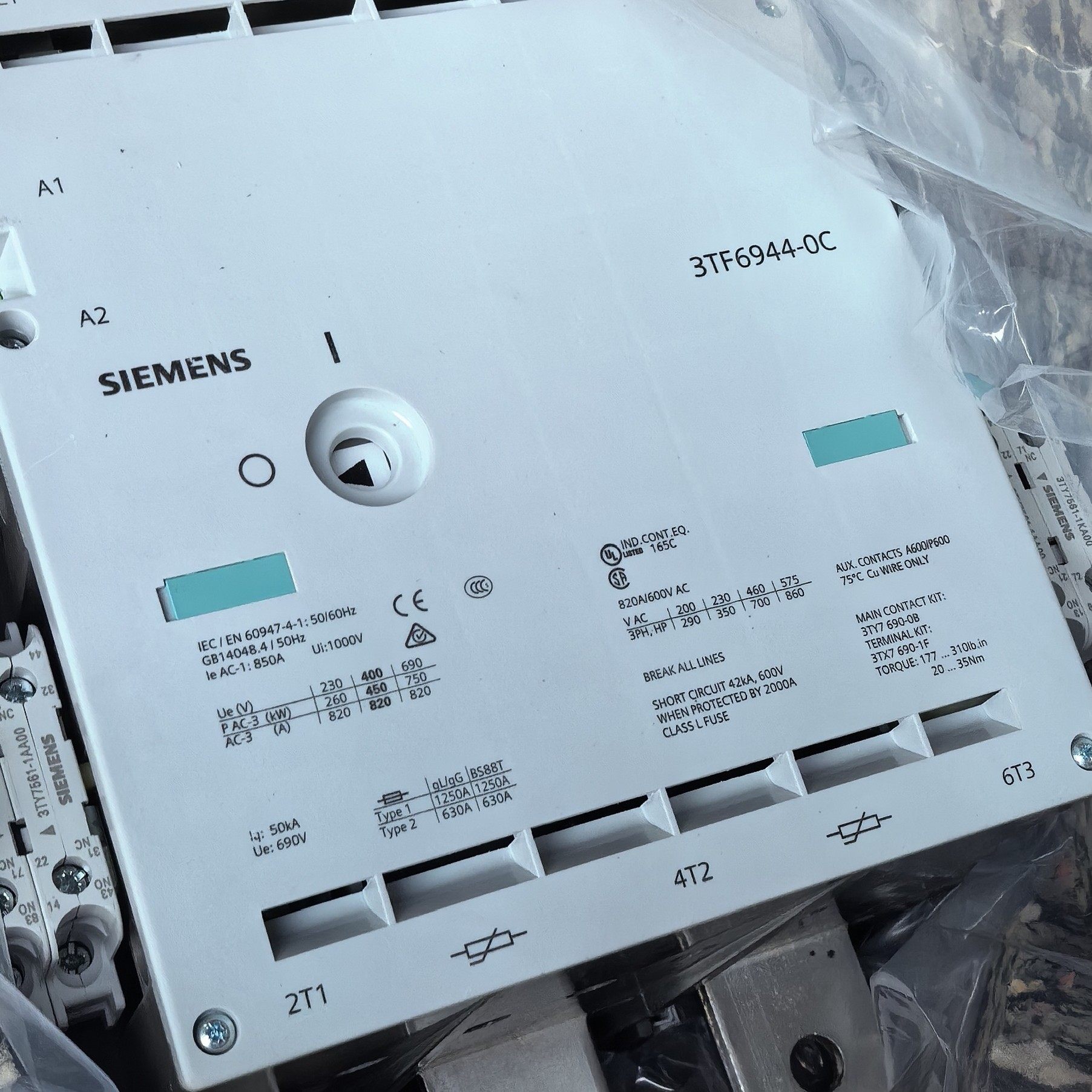 西门子接触器3TF6944-0C  3TF6944-0CM7