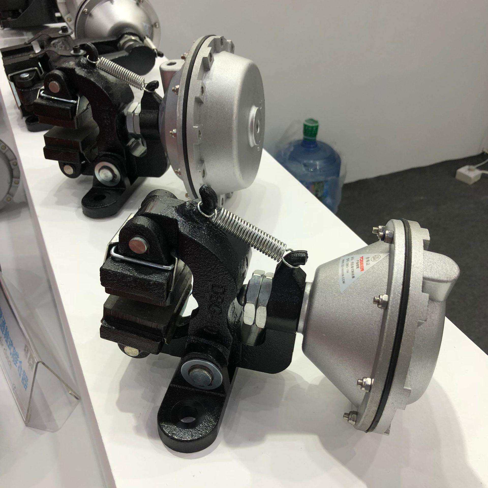 空油压蝶式制动器DBM-20 蝶式制动器 油压刹车器 东莞厂家
