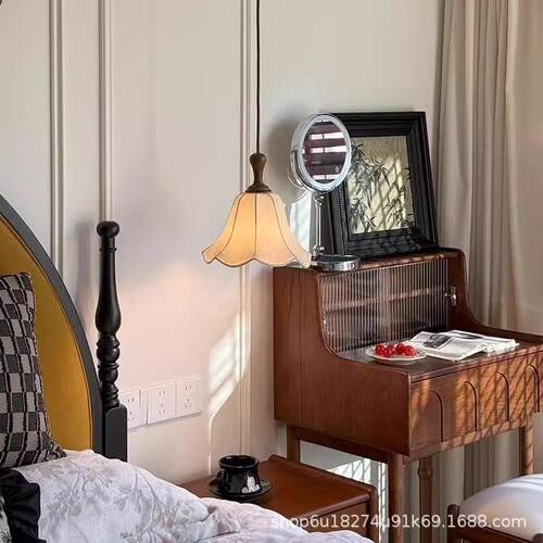 春晓法乡式中古田园卧室295床关灯头玄小吊复古奶油风美式村花瓣