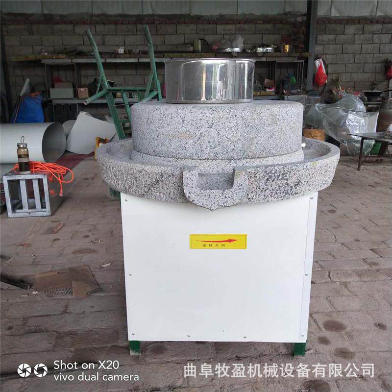 100型号电动石磨面粉机全自动花生芝麻酱石磨机大型黄豆磨浆机