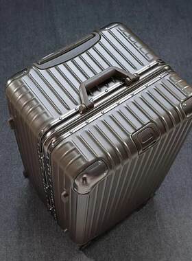 正品大加厚10英寸行李加厚90英寸大型手箱推0车箱静放音万能轮运