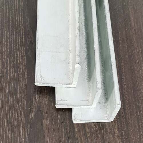 角铁热镀锌三角铁钢20X20角钢30X30角钢40*40角铁2#3#4#5#6号黑角