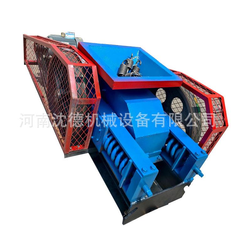 双齿轮对辊机250*400矿渣煤炭细碎制砂机煤矸石双齿辊式粉碎机