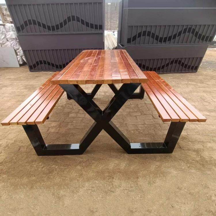 户外桌凳组合别墅花园庭院休闲茶桌室外阳台防腐木一体桌凳厂家