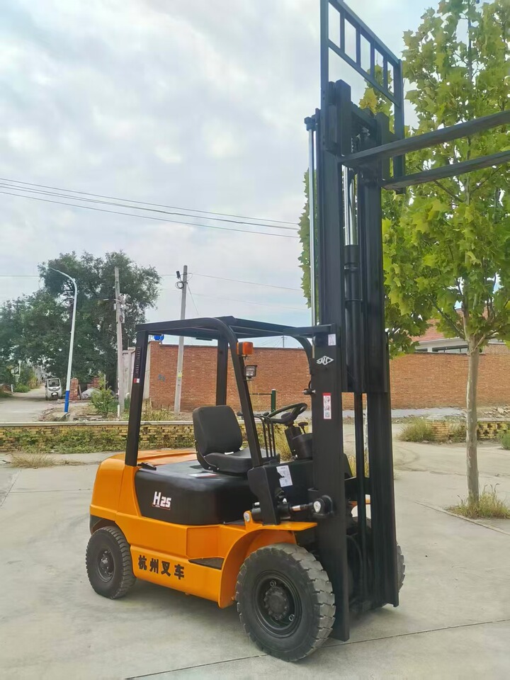 11月16日天津杭州2.5吨叉车升高3米网络拍卖公告