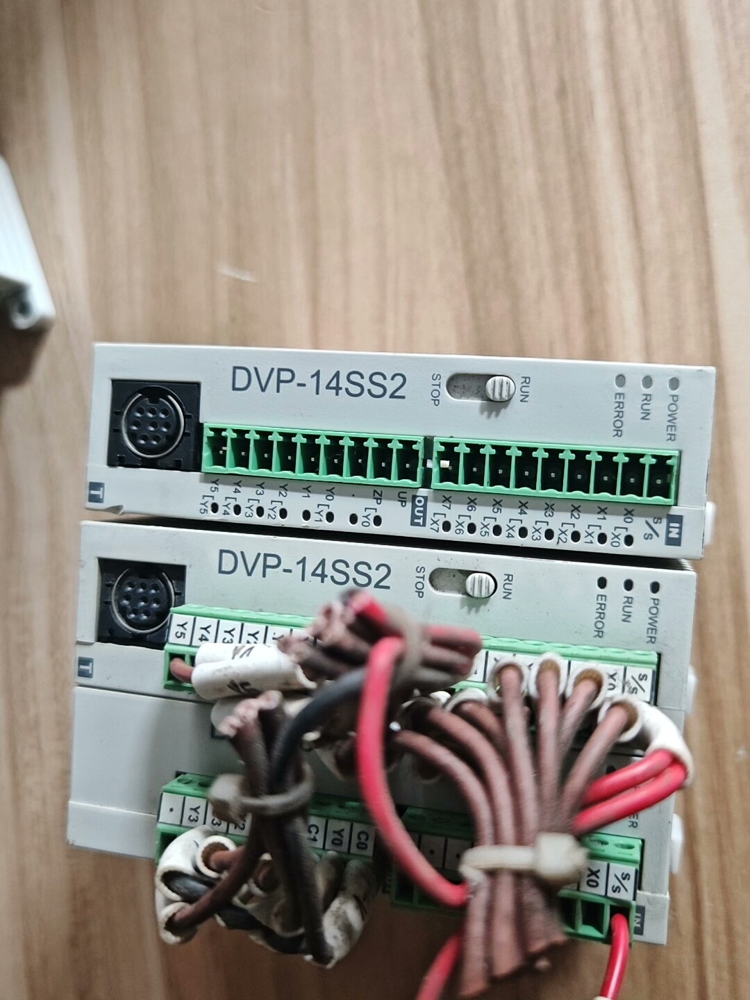 台达DVP14SS2 两个DVP-08SP一个打包出