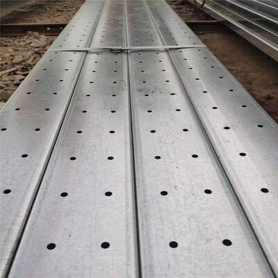 热镀锌C型钢多孔大锌花直角边Z型钢U型槽钢冲孔角钢钢构材料齐全