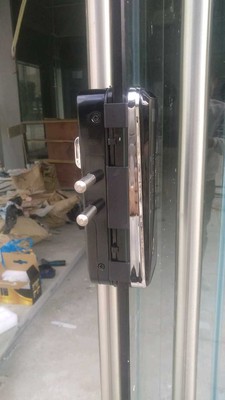 众家安玻璃门免开孔办公室指纹锁怎么样？听说多人被坑说法有依据吗？