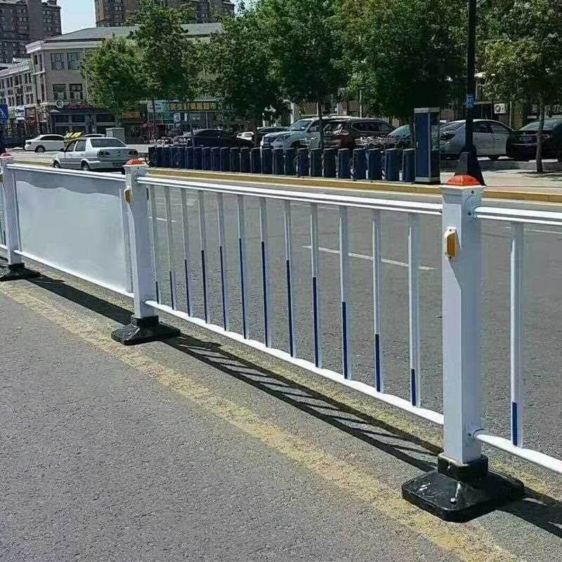 新款直销温州隔离蓝白道路护栏马路中央公路人行车道栏杆交通防撞