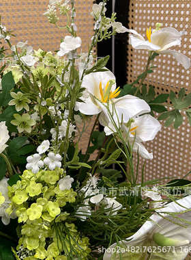 高质感白绿色仿真假花成品花束宴会生日派对婚礼布置假花摄影道具