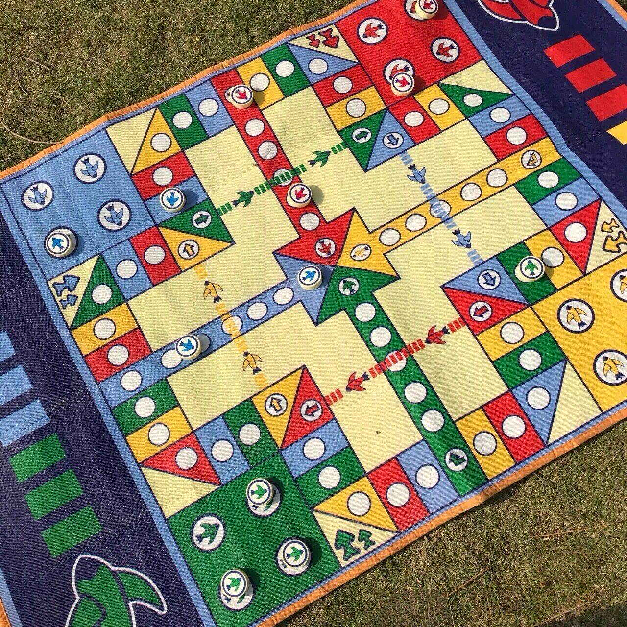 飞行棋野餐垫露营春游坐垫大富翁世界之旅大号户外便携防水防潮垫