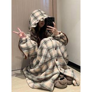 韩版少女珊瑚绒睡衣女款秋冬季睡裙加厚保暖法兰绒连帽家居服睡袍