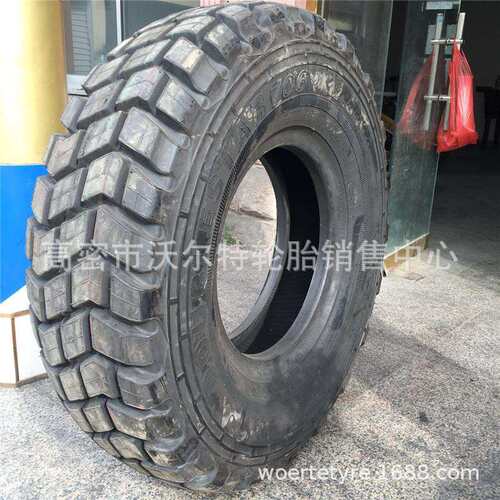 三角12.5R20东风EQ2102越野卡车轮胎139L TRY88成套有内胎