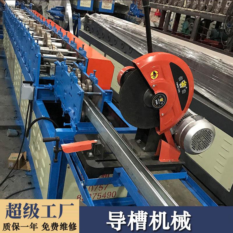 导槽机卷闸门导轨设备卷帘门导槽机械不锈钢卷帘导槽机械质保一年