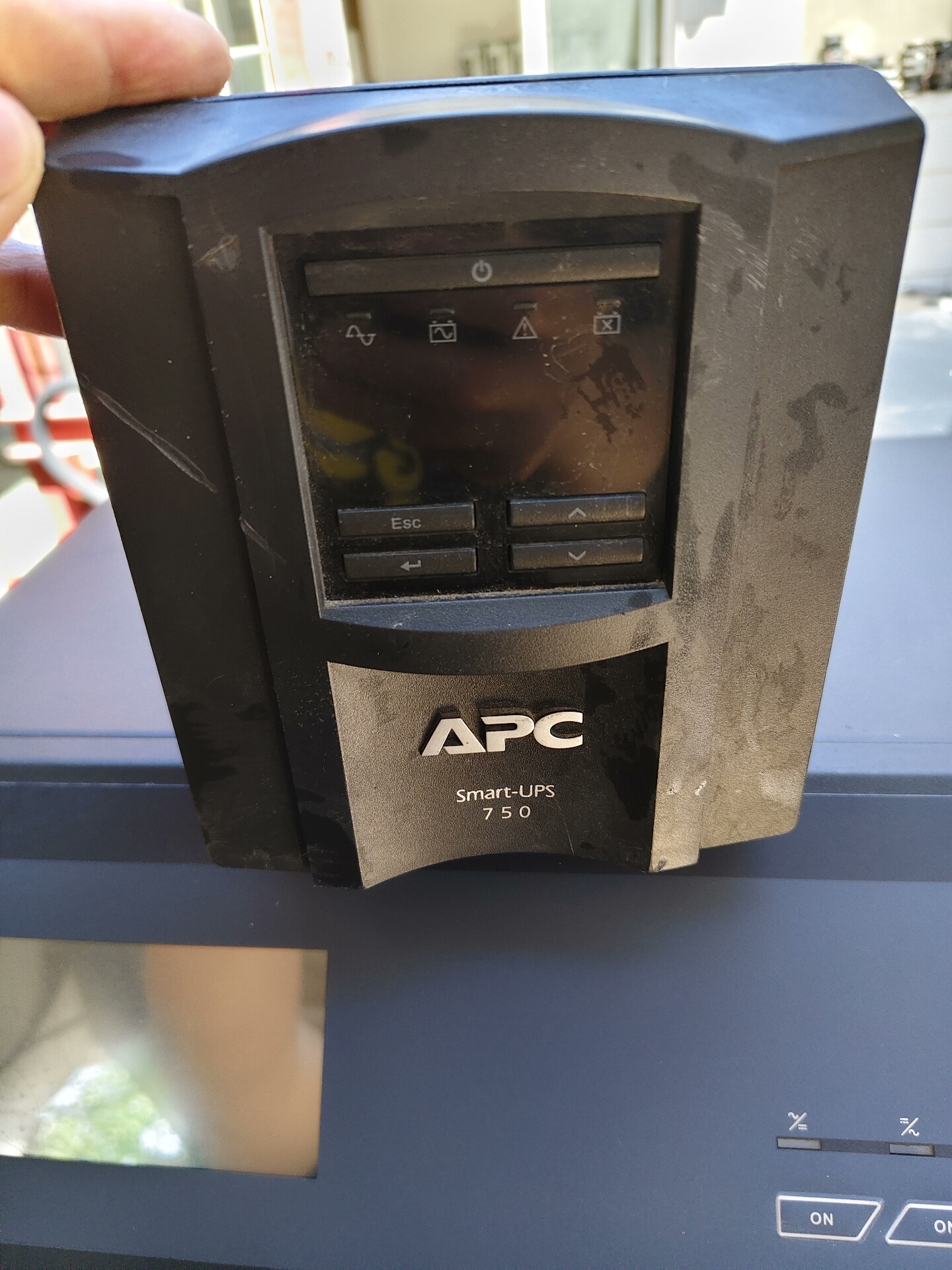 APC   UPS  SUA750ICH-45  500W