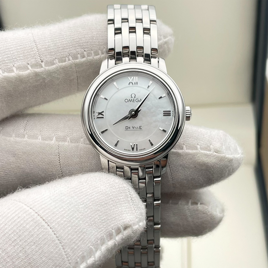 一口价98新欧米茄公价2.2万碟飞系列瑞士腕表石英女士手表24mm