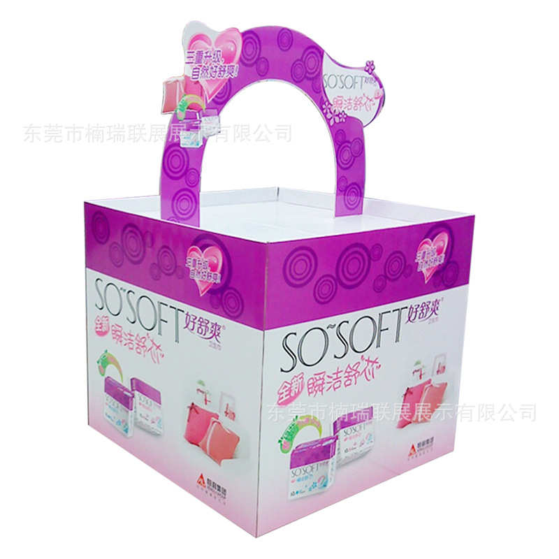 新年百货礼品促销纸堆头春节年货沃尔玛开市客超市纸地堆陈列堆