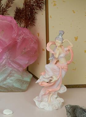 粉色新中式飞天女孩人物桌面小屏风青花瓷瓶太湖石摆件家居工艺礼